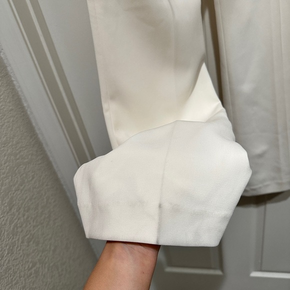 Theory Women Deep Pleat Crepe Cream Trouser Pants - Picture 9 of 12